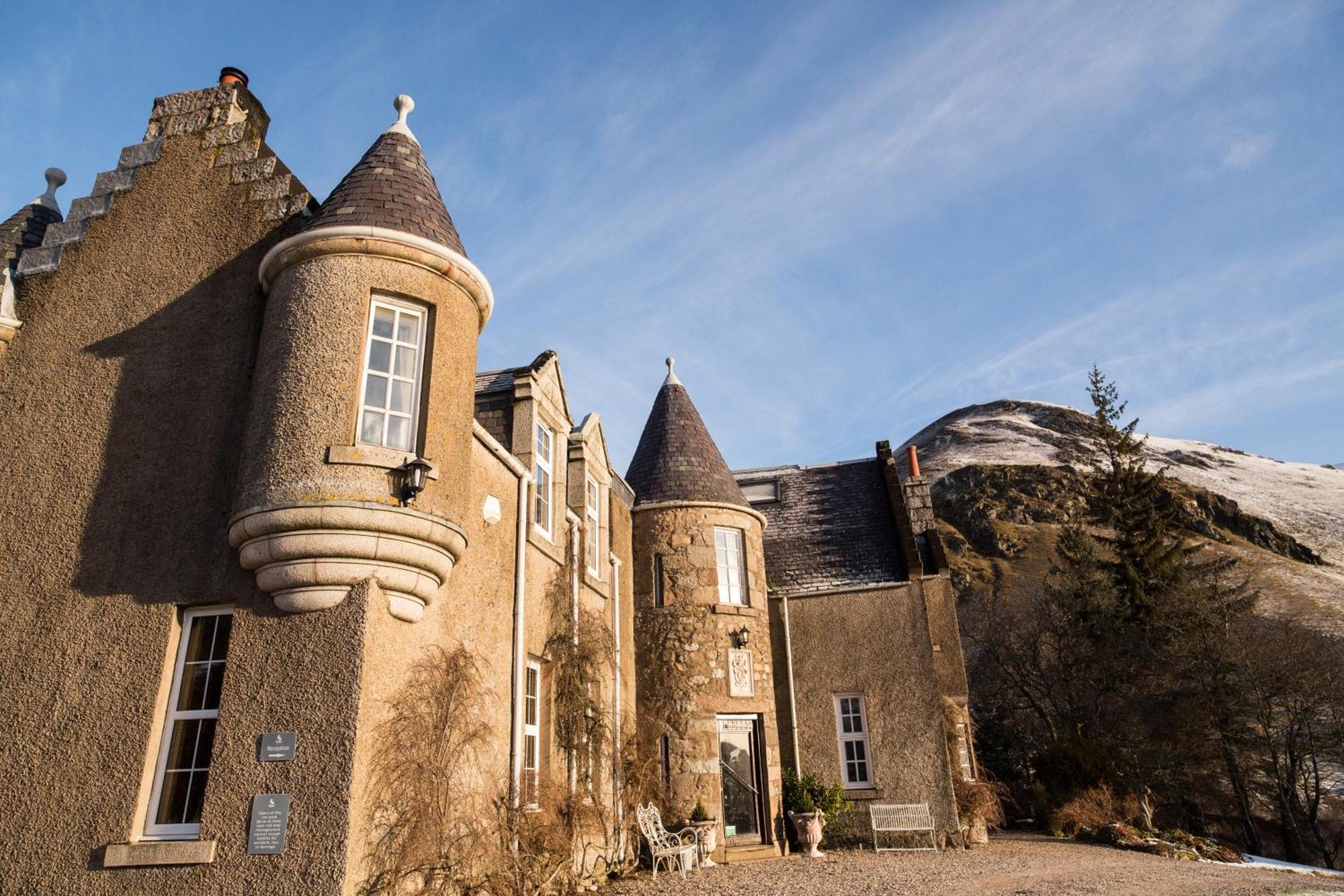 Dalmunzie Castle Hotel Glenshee Exterior foto